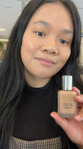 Allure editor Jesa Marie Calaor wears the new Estee Lauder Double Wear foundation.